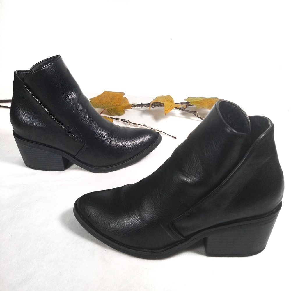 Apt. 9 Black Apmakeablack Pointed Toe Booties - image 4